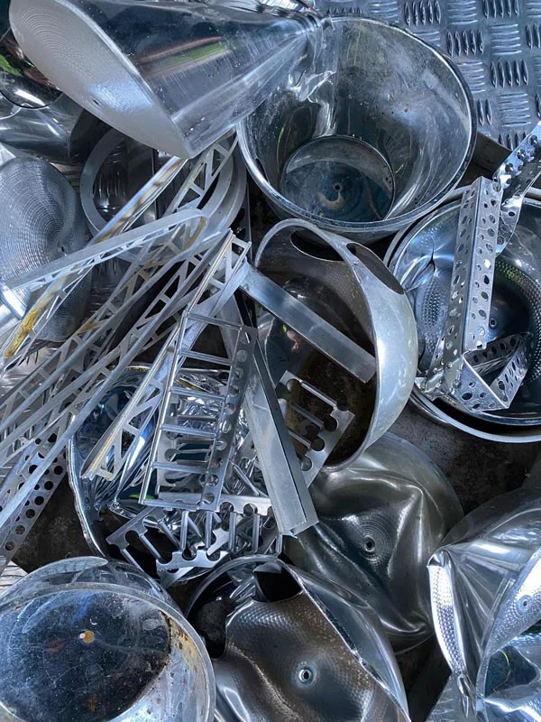 KOLODZIEJCZYK_aluminium_gary